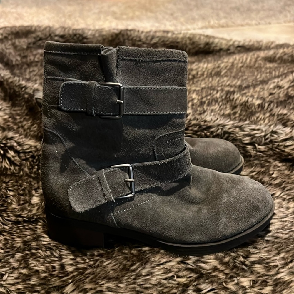 Sam Edelman size 2 US gray suede motorcycle boots